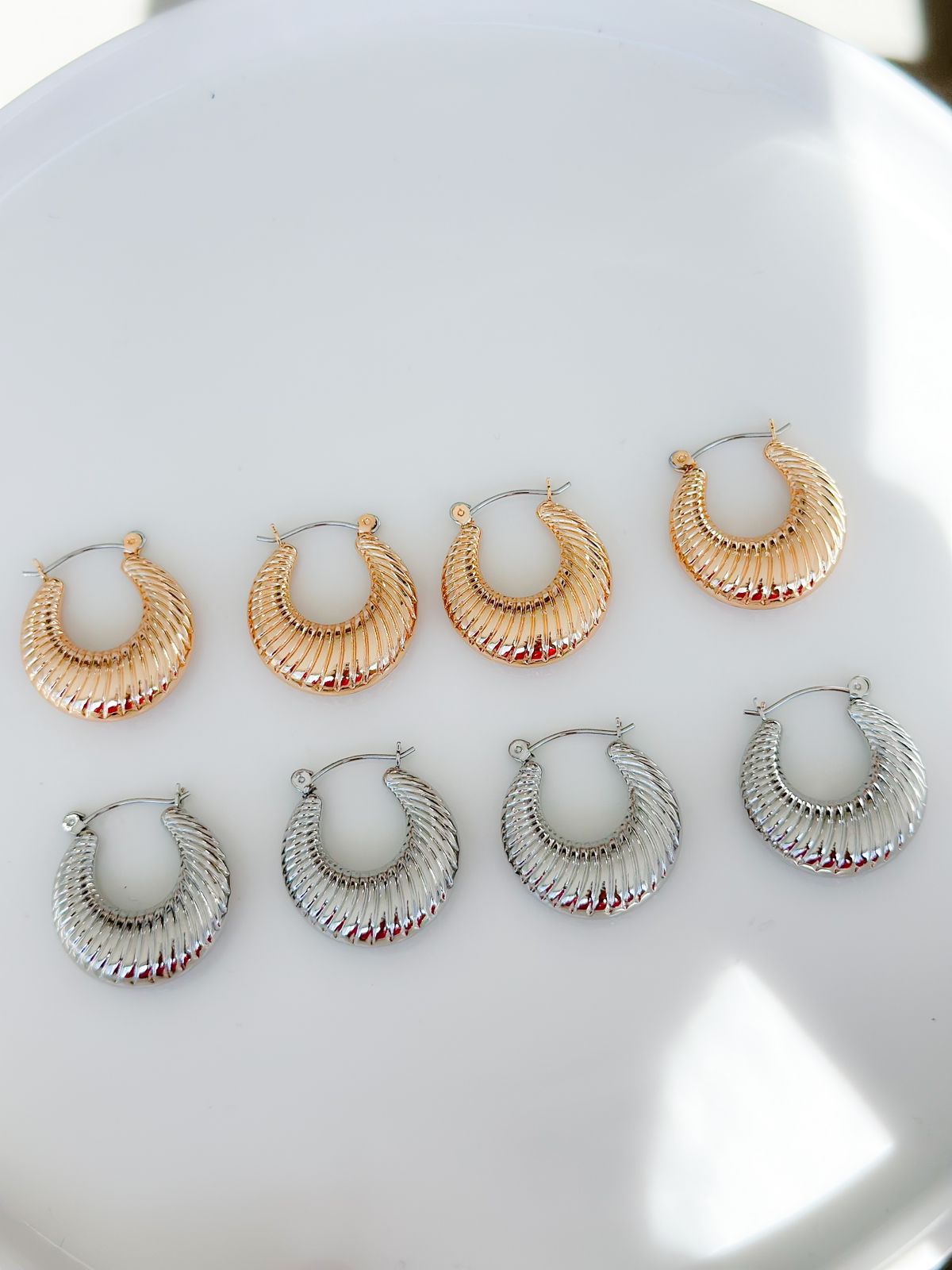 Conchiglia Hoops